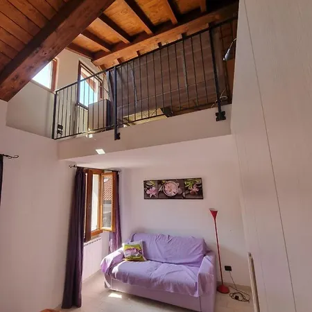 Pedrazzini Violetta - Con Soppalco Apartament Maccagno